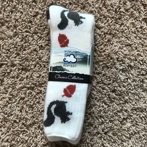 white squirrel and nuts winter socks
